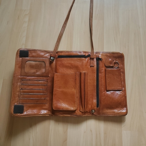 Handbag - Picture 2 of 4